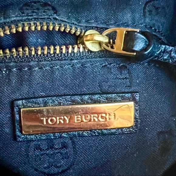 Tory Burch Expandable Black Leather Shoulder Bag! Excellent Condition! - Picture 13 of 13